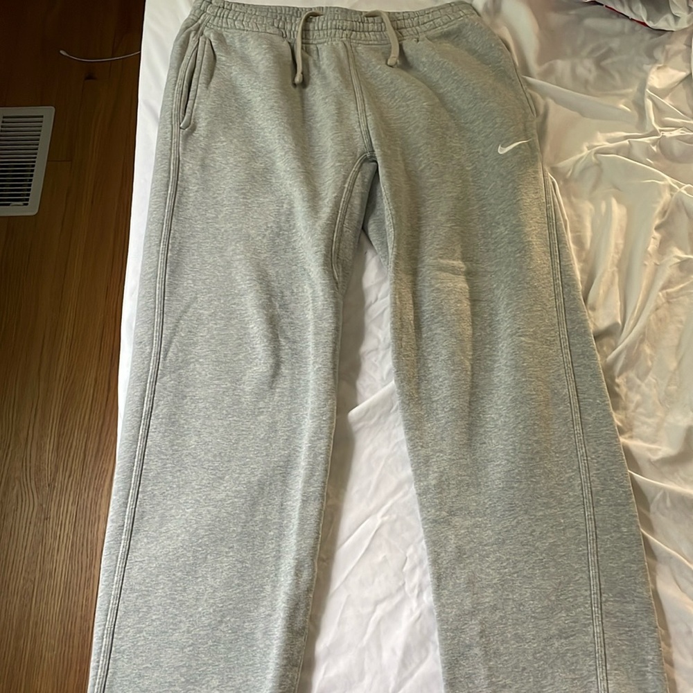 Grey Nike Sweatpants